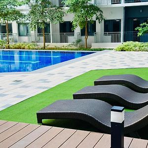 Chic And Cozy 1Br Shore 3 By Smdc Near Moa